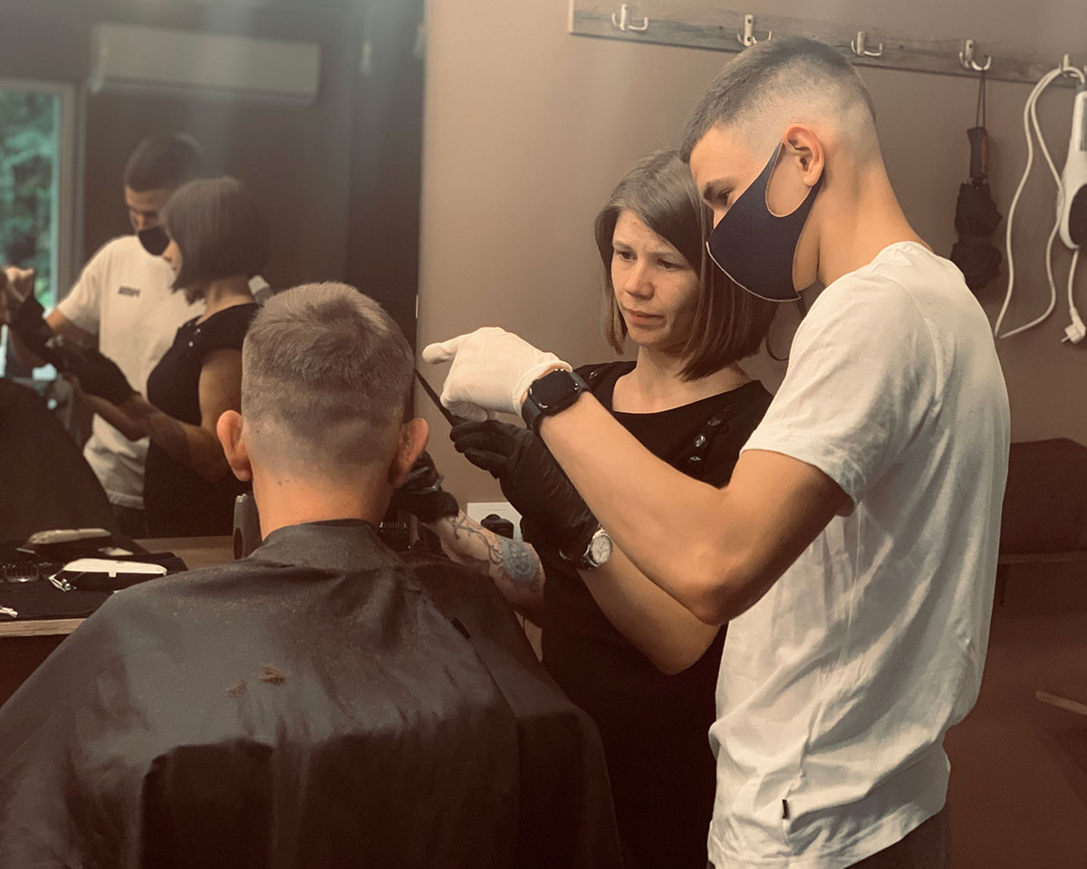 Тренінги з чоловічих стрижок в Академії BLW